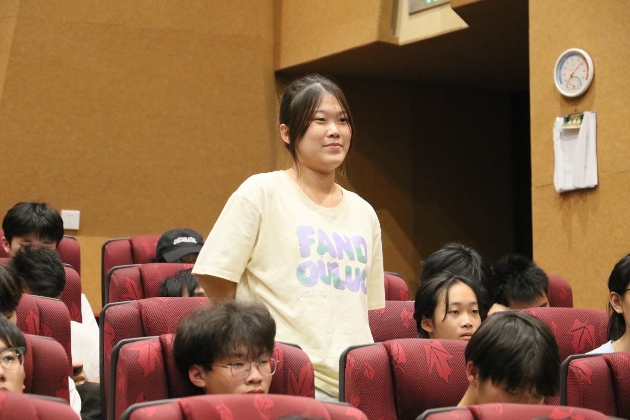 0B1A5146 0B1A5146