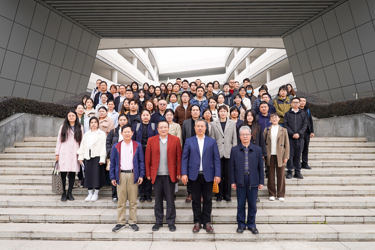图片 8 图片 8