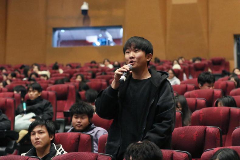 学生提问1 学生提问1