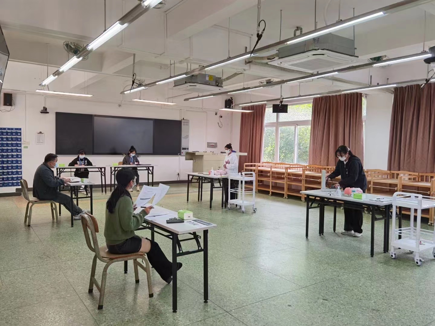 技能考核中 技能考核中