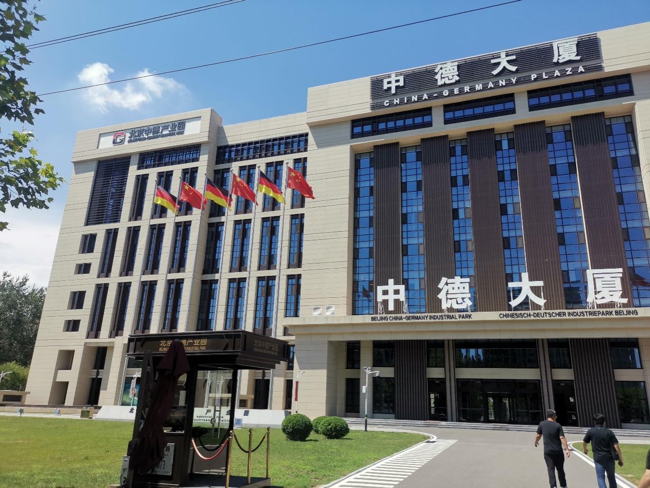 图片 1 图片 1