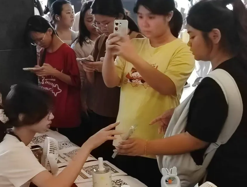 图片23.png 图片23.png