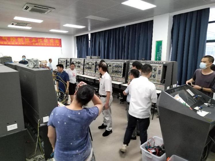 9b7c0735d5881a3e39bf2638dd30549 9b7c0735d5881a3e39bf2638dd30549