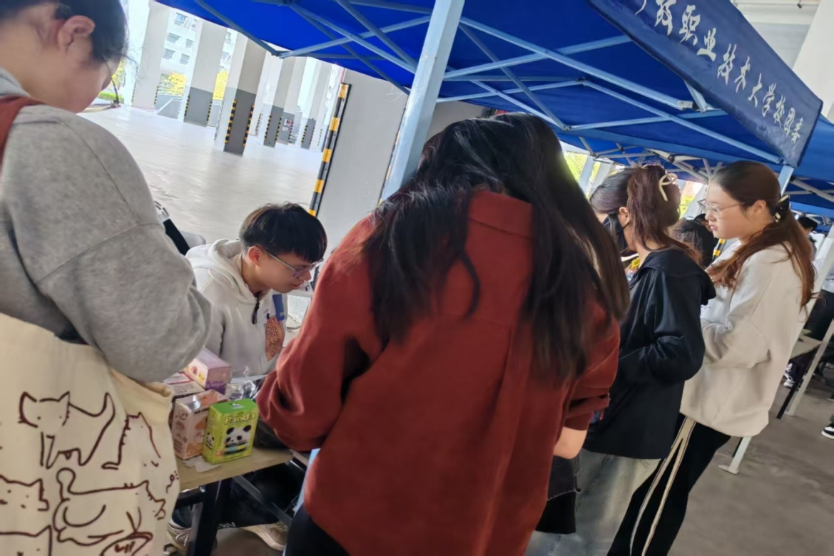 C:\Users\surface\Documents\WeChat Files\wxid_2io1gm7shokt22\FileStorage\Temp\2c6327b0e676f2727a688e3c8db83c5.jpg C:\Users\surface\Documents\WeChat Files\wxid_2io1gm7shokt22\FileStorage\Temp\2c6327b0e676f2727a688e3c8db83c5.jpg