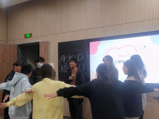图片 2 图片 2