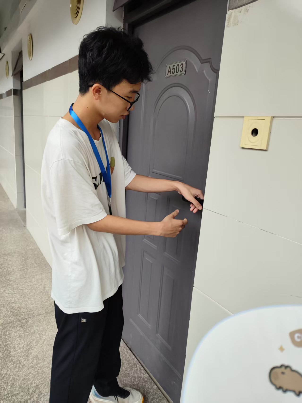 图片2-4.jpg 图片2-4.jpg