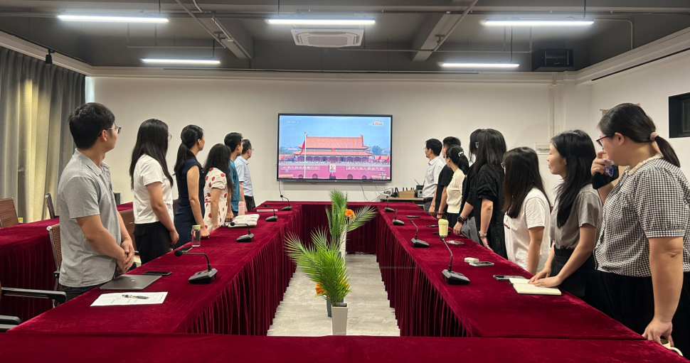 图片 1 图片 1