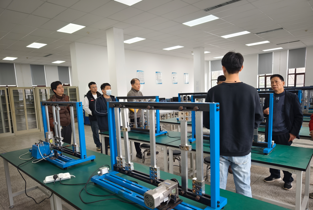 图片 11 图片 11