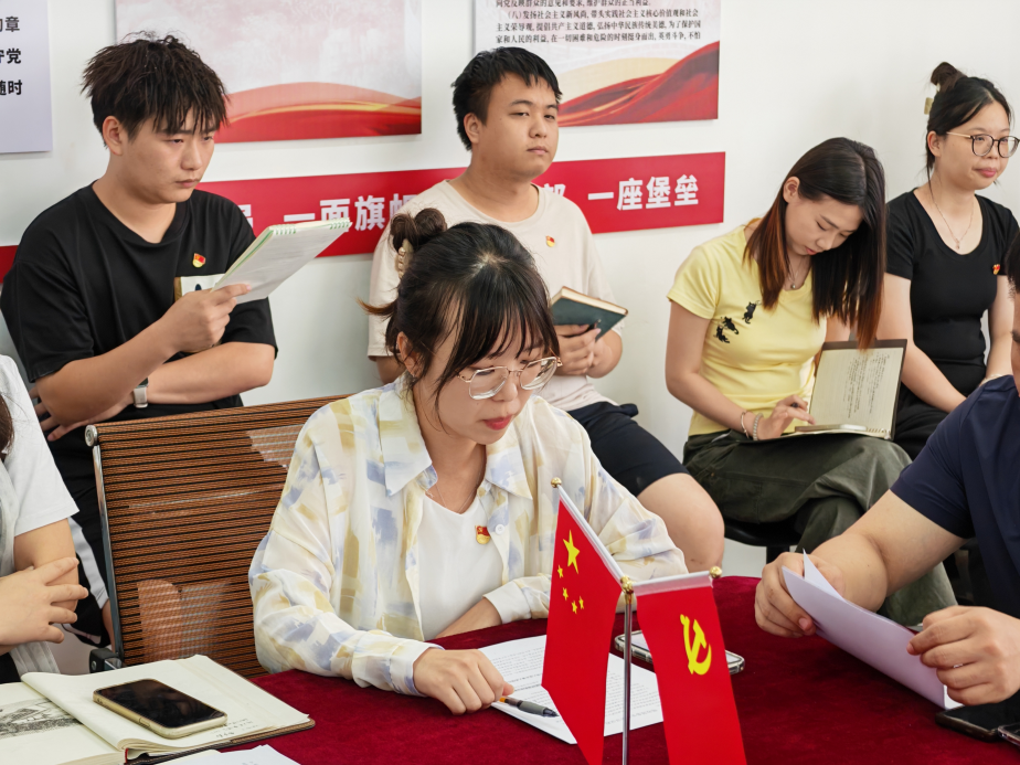 图片 1 图片 1